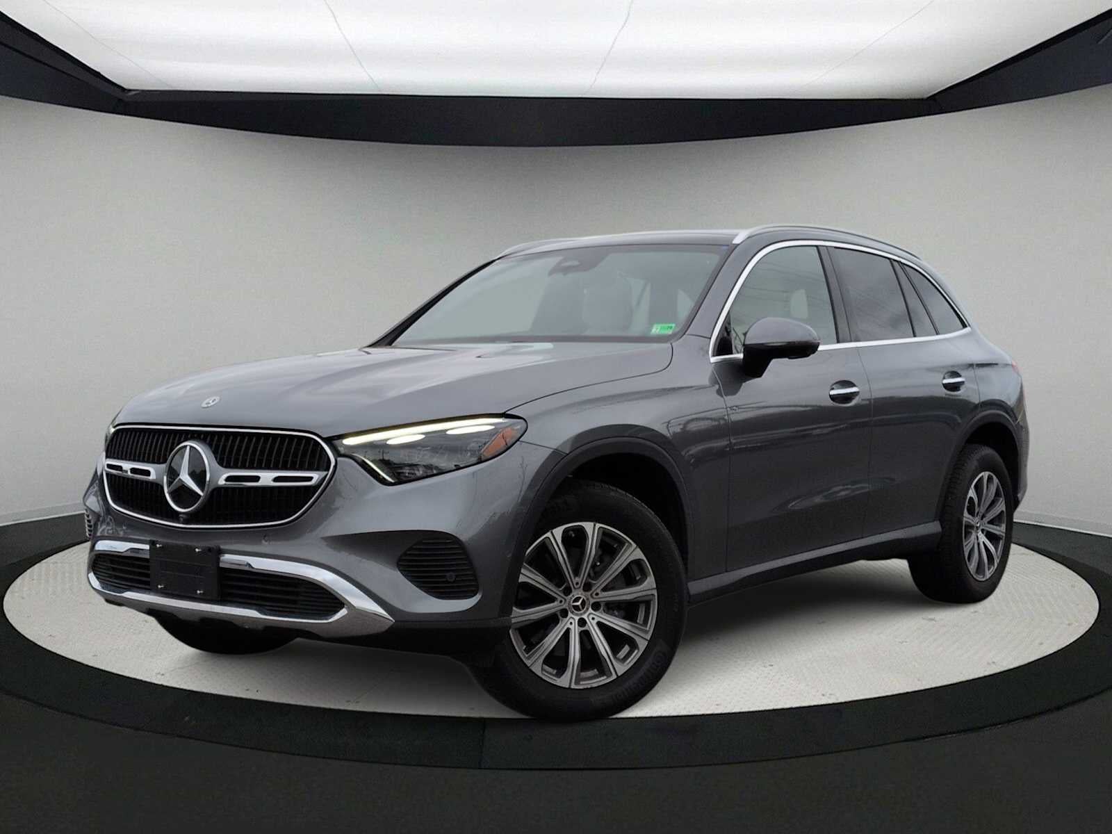 2023 Mercedes-Benz GLC 300