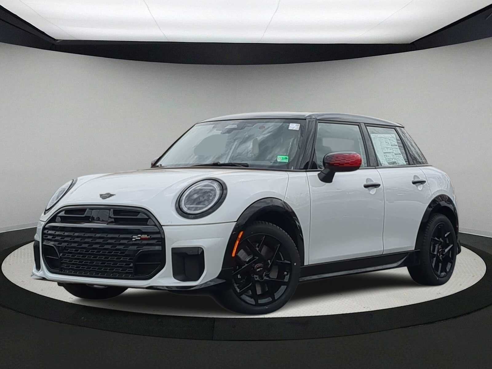 2026 MINI 4 DOOR